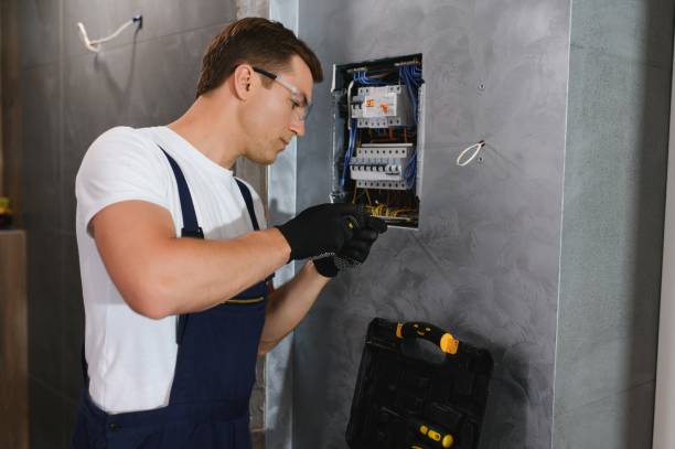 Best Emergency Electrical Repair  in Dunnellon, FL